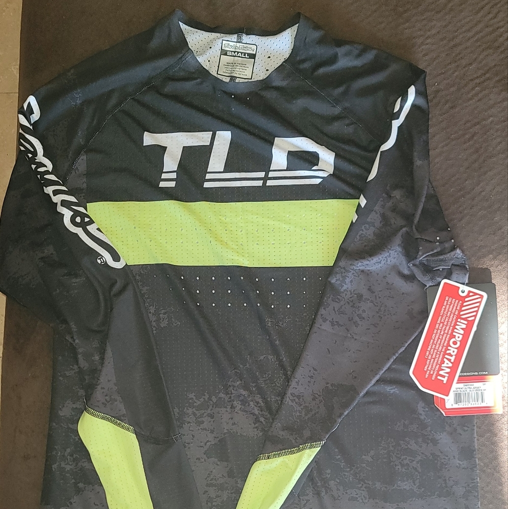 TLD riding jersey